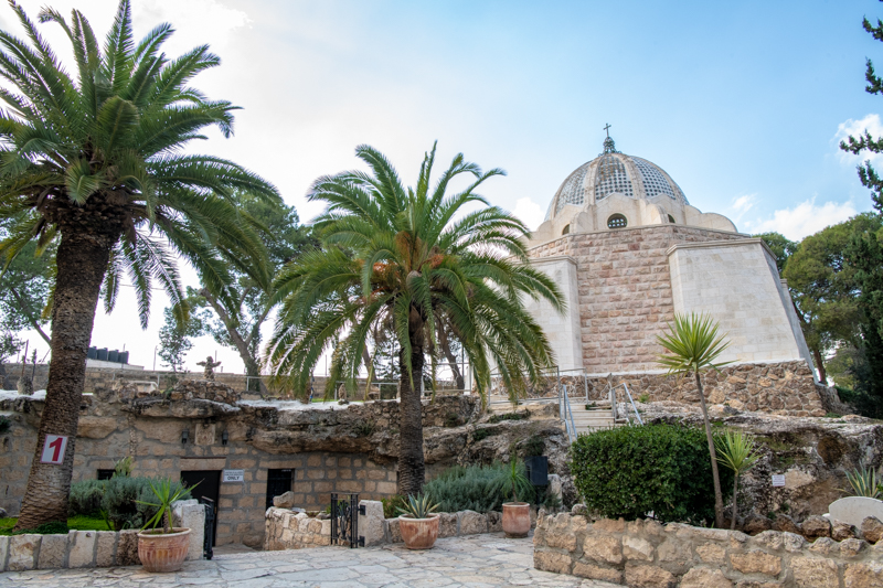 Belén - Campo y Gruta de los Pastores | Custodia Terrae Sanctae