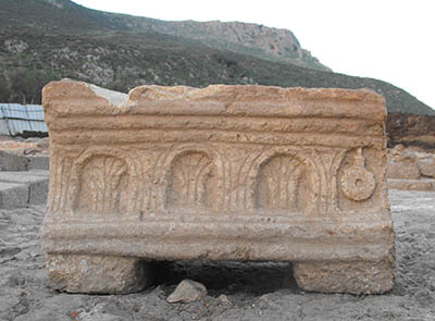 magdala-piedra-lado